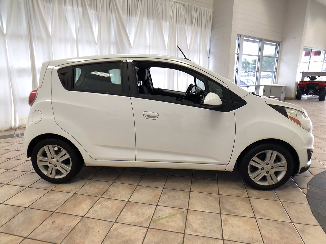 Pre-Owned 2014 Chevrolet Spark LT FWD Hatchback